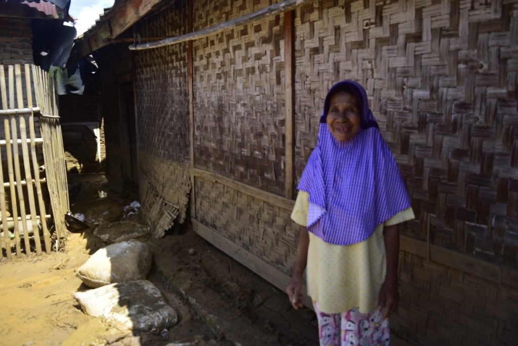 Mak Amah Ingin Bangkit Kembali Pasca Musibah Banjir