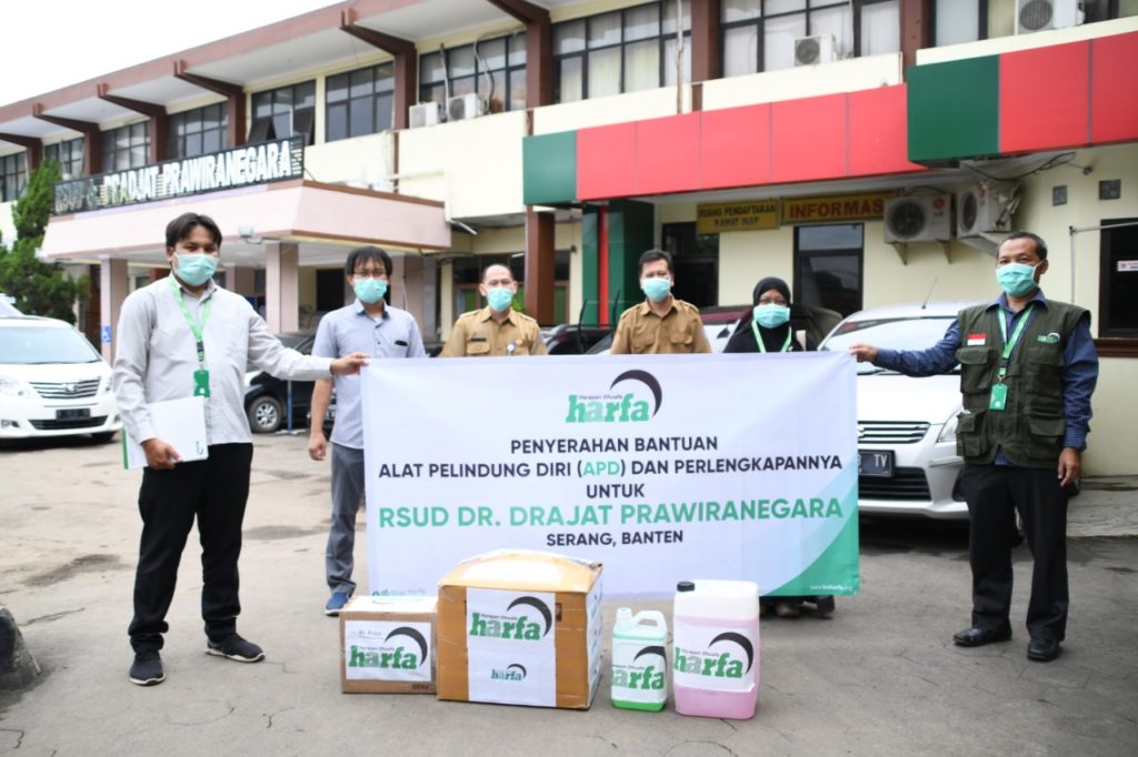 LAZ Harapan Dhuafa Distribusikan APD untuk RS Rujukan Covid-19 di Banten