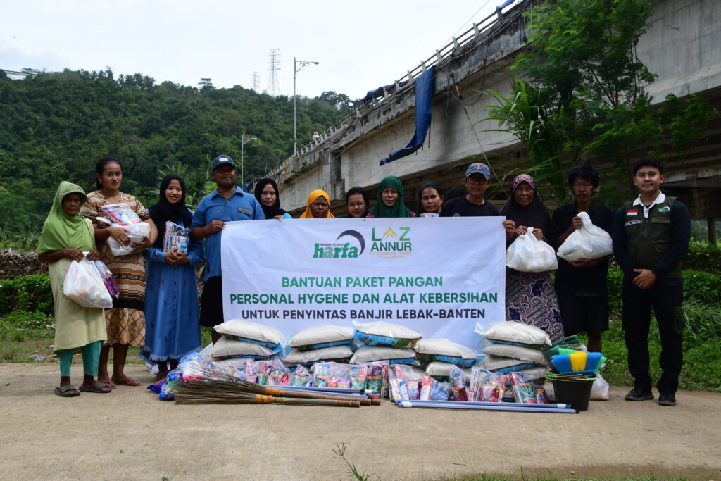 LAZ Harapan Dhuafa dan LAZ ANNUR Salurkan Bantuan untuk Penyintas Banjir Banten